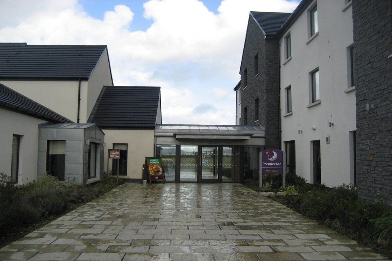 Premier Inn Derry / 런던데리 외부 사진